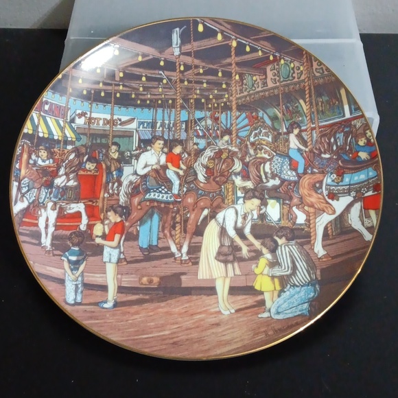 H. Hargrove "The Carousel"  #003 /3,000 - Picture 1 of 8